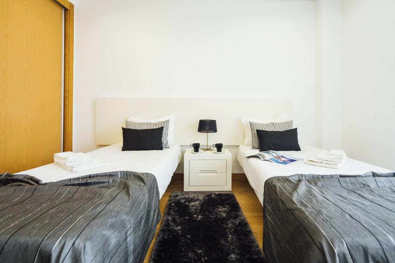 Clerigo - By Sch Apartment Sao Martinho do Porto Bagian luar foto