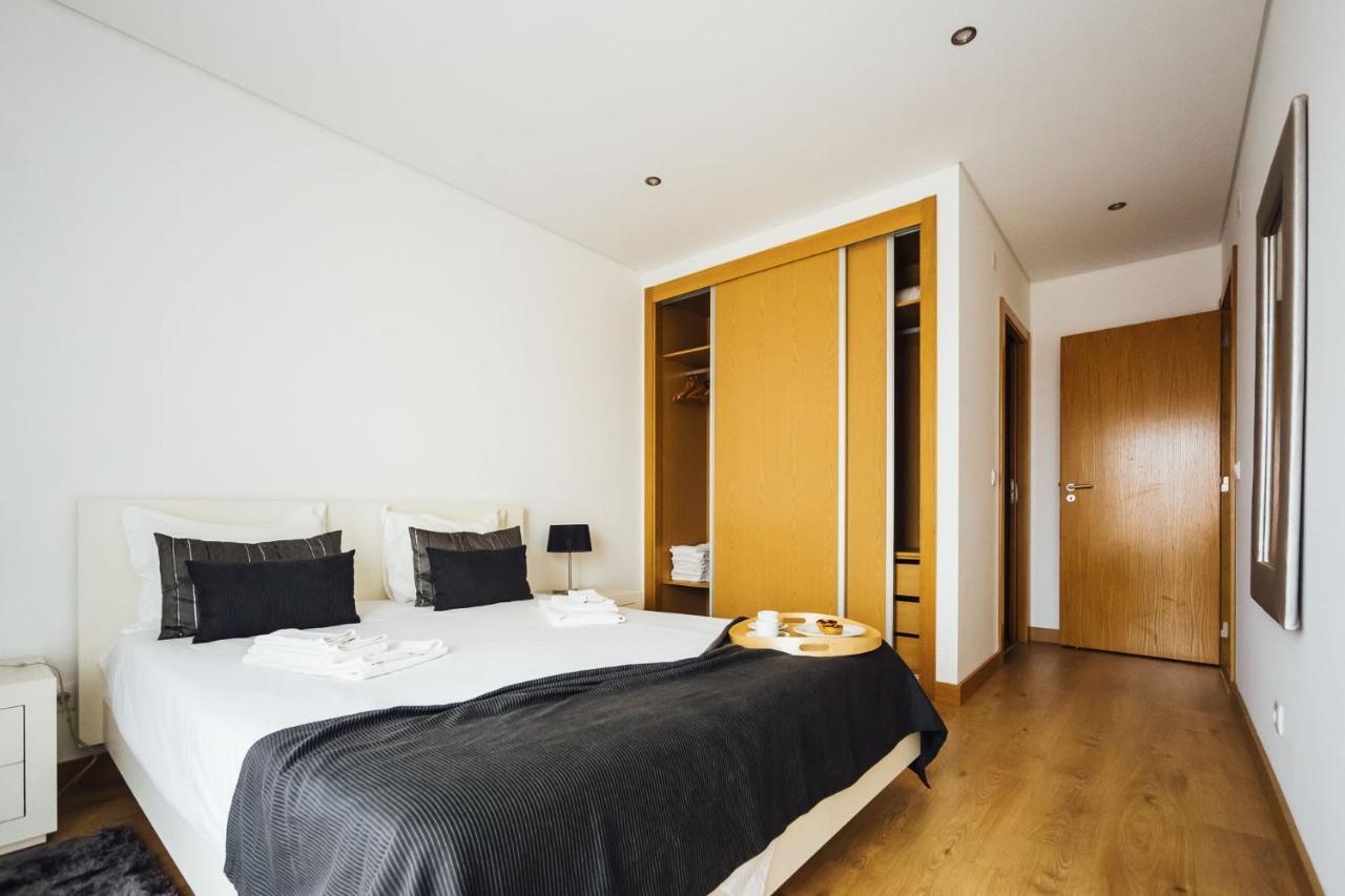 Clerigo - By Sch Apartment Sao Martinho do Porto Bagian luar foto